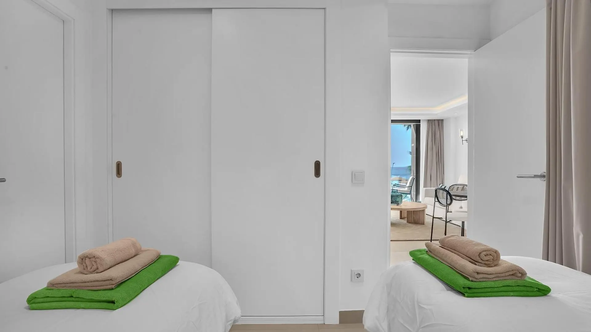 La Viu - Luxury Beachfront Apartment Estepona Španělsko